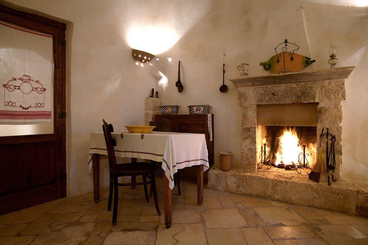 الشقق الفندقية تْشيستيرنِنوفي  I Trulli Di Acquarossa المظهر الخارجي الصورة