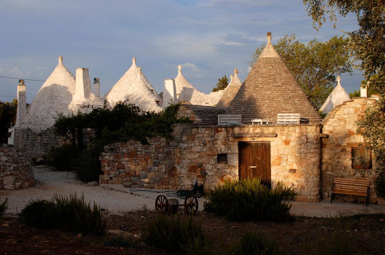 الشقق الفندقية تْشيستيرنِنوفي  I Trulli Di Acquarossa المظهر الخارجي الصورة