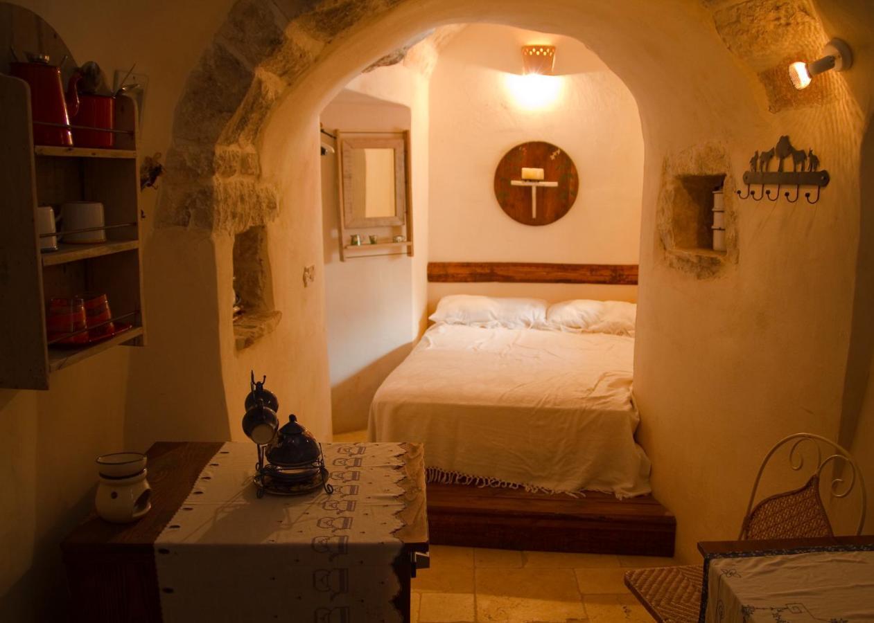 الشقق الفندقية تْشيستيرنِنوفي  I Trulli Di Acquarossa المظهر الخارجي الصورة